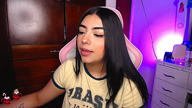 eva six online show from 02.12.25