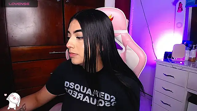 eva six online show from 02.21.25