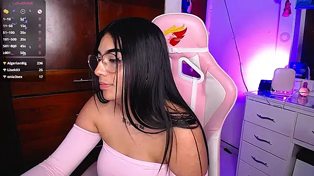 eva six online show from 03.12.25