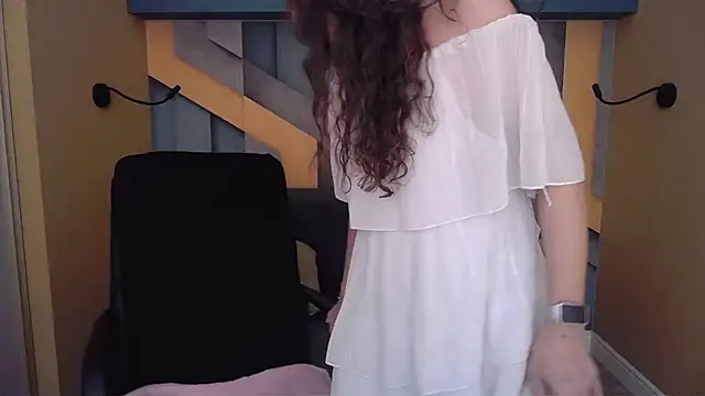 EllaLong online show from 03.03.26