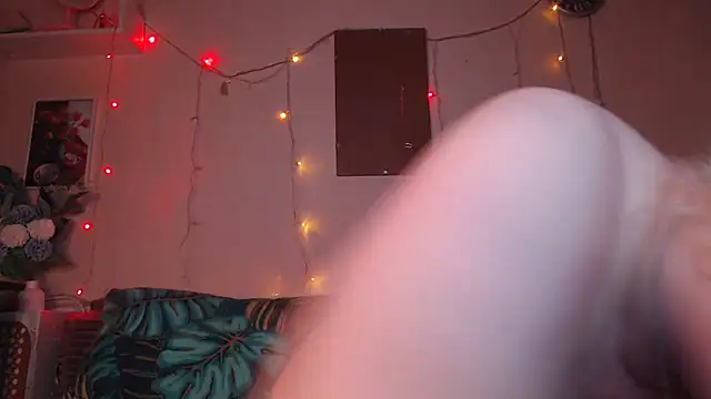 Karolina love  online show from 12.26.24