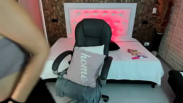 kitty  horny online show from 01.18.25