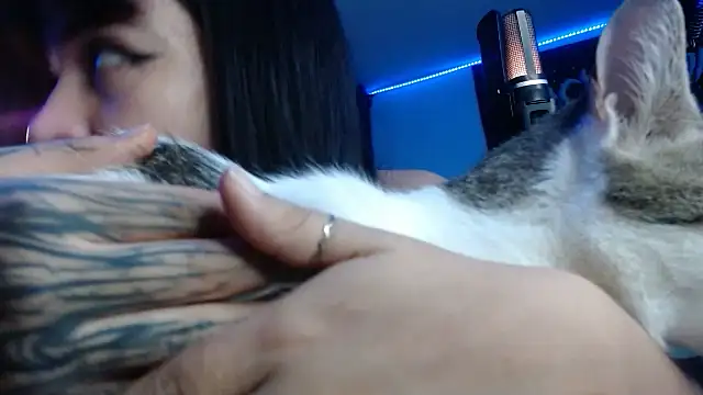 Snapshot of shy_katy_ chatting on 01.24.25 shy katy  online show from 01.24.25