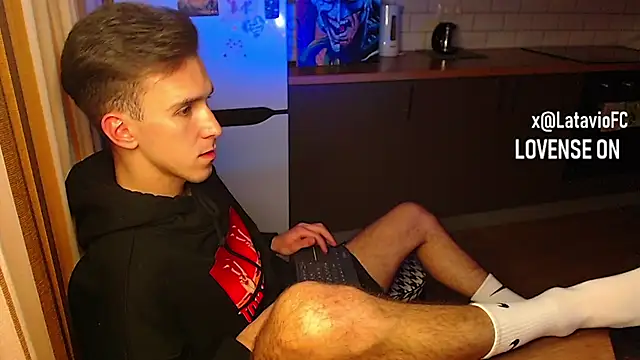 Snapshot of Midnighter_ chatting on 10.29.25 Midnighter  online show from 10.29.25