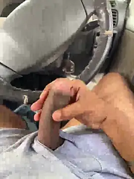 Dakku 69 online show from 12.04.25