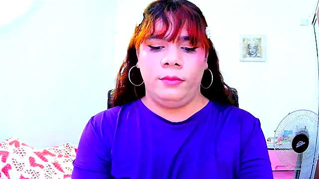 Snapshot of Violetacam_05 chatting on 01.08.26 Violetacam 05 online show from 01.08.26