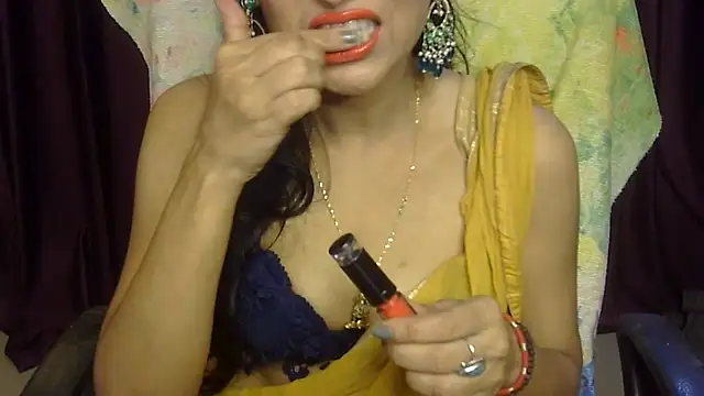 Snapshot of iam-moni2 chatting on 05.21.26 iam-moni2 online show from 05.21.26