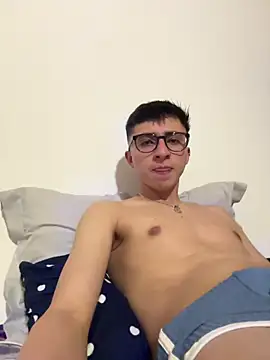 CamiRojas boy online show from 12.19.25