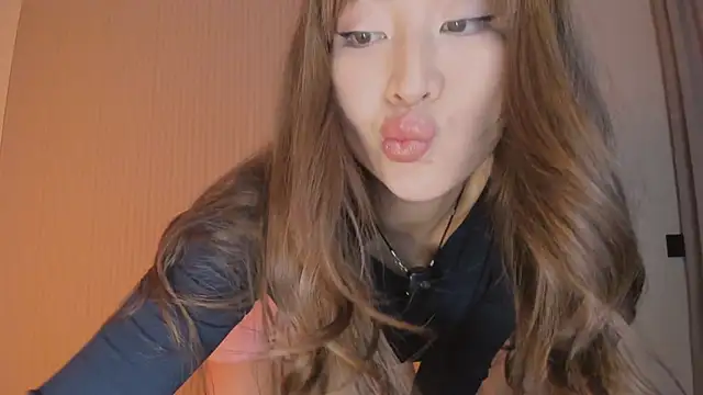 kawaii mia online show from 03.17.26