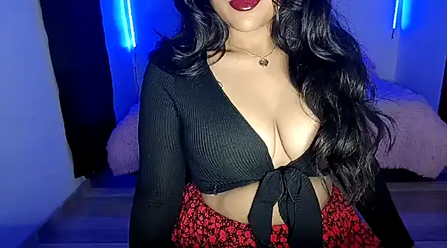 Snapshot of Lucy_kanne chatting on 01.11.25 Lucy kanne online show from 01.11.25