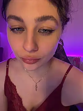 Snapshot of Your_insomniya chatting on 04.14.26 Your insomniya online show from 04.14.26