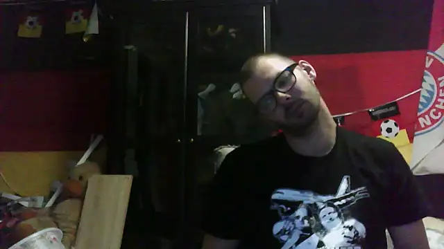 Die-geile-Sau online show from 11.02.25