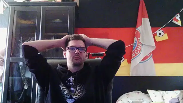 Die-geile-Sau online show from 03.23.26