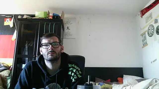 Snapshot of Die-geile-Sau chatting on 05.10.26 Die-geile-Sau online show from 05.10.26