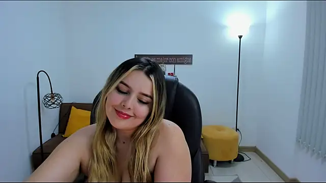 camiilaa1 online show from 02.14.25