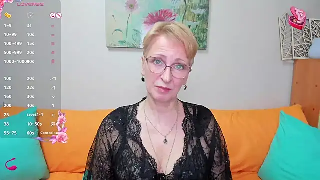 iamyourdream89 online show from 02.28.25