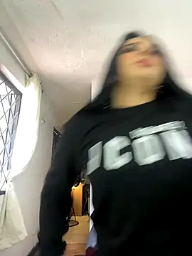 Natasha  Blue online show from 10.16.25