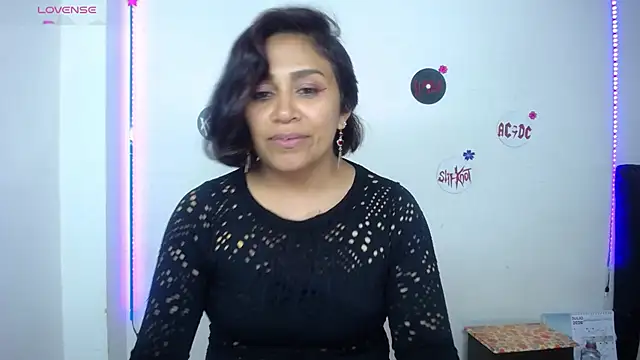 Snapshot of pinky_violeta chatting on 07.06.26 pinky violeta online show from 07.06.26