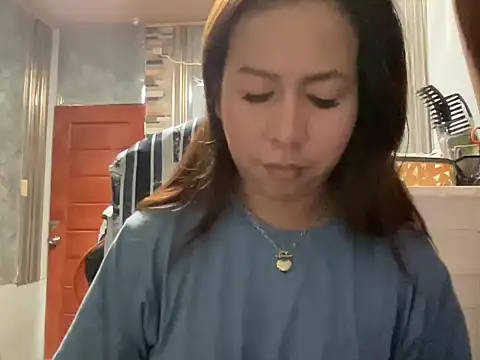 Snapshot of UrLove_Marga chatting on 06.19.26 UrLove Marga online show from 06.19.26