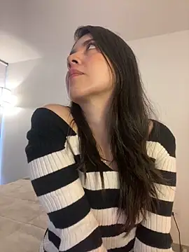 saori 10 online show from 10.20.25