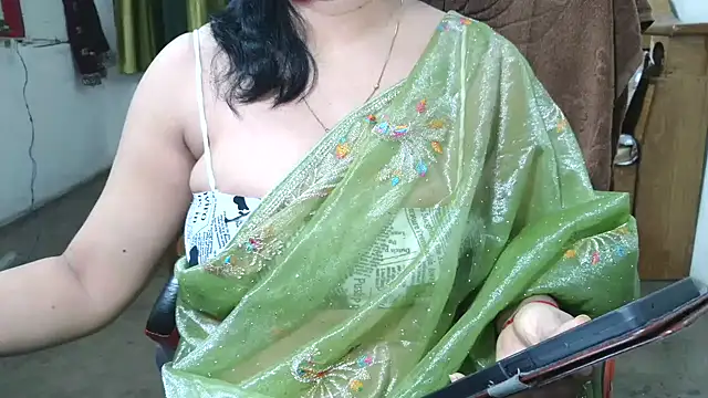 Snapshot of Cute_Mahi22 chatting on 01.19.26 Cute Mahi22 online show from 01.19.26