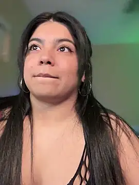 kimmiakiss22 online show from 03.20.25