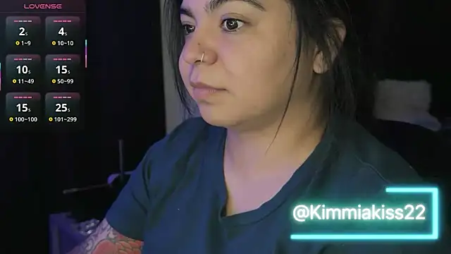kimmiakiss22 online show from 10.18.25