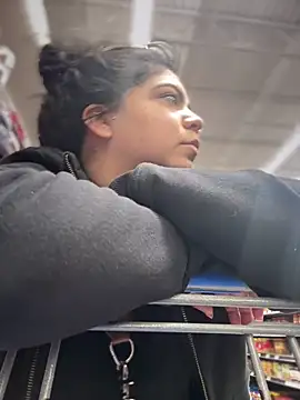 Snapshot of kimmiakiss22 chatting on 02.01.26 kimmiakiss22 online show from 02.01.26