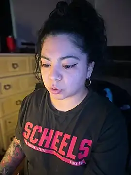 Snapshot of kimmiakiss22 chatting on 02.14.26 kimmiakiss22 online show from 02.14.26