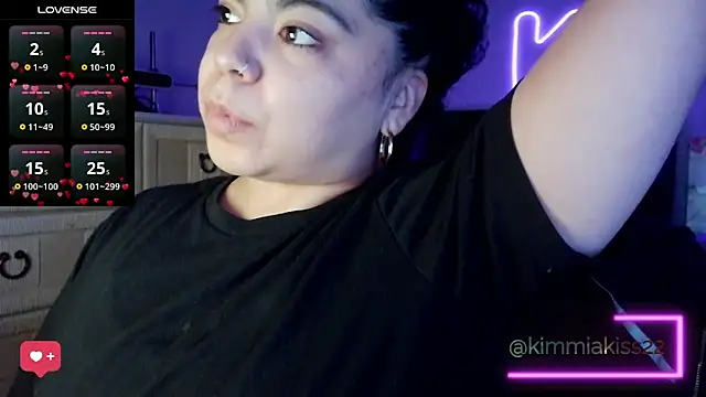 Snapshot of kimmiakiss22 chatting on 02.19.26 kimmiakiss22 online show from 02.19.26