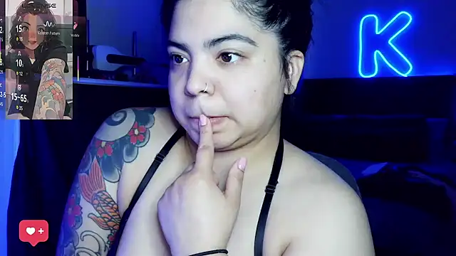 kimmiakiss22 online show from 04.06.26