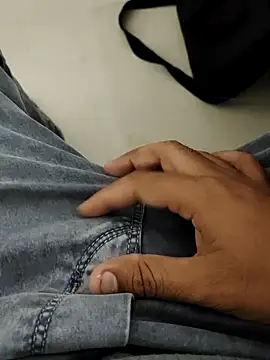 Snapshot of orgasmic_boy chatting on 10.17.25 orgasmic boy online show from 10.17.25