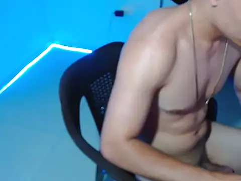 Snapshot of SHAT_SEX chatting on 04.28.26 SHAT SEX online show from 04.28.26