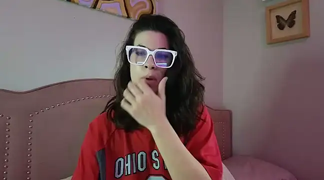 Snapshot of highly_inappropriate chatting on 01.14.25 highly inappropriate online show from 01.14.25