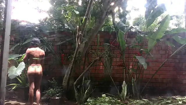 mini kunis online show from 03.16.25