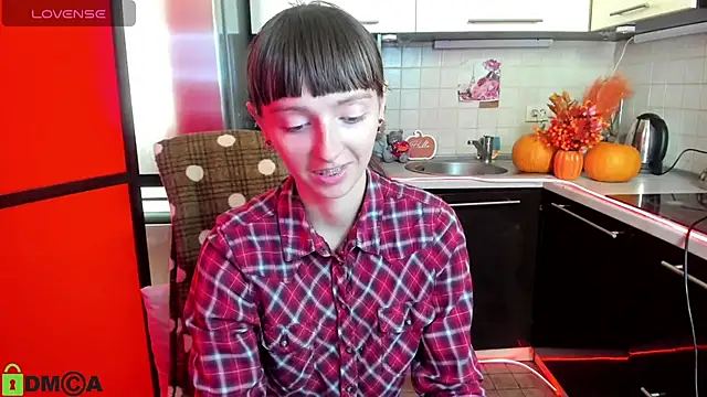 TayanaJons online show from 09.25.25