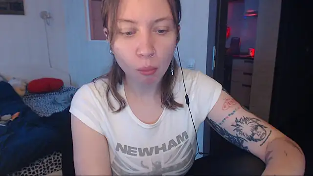 Snapshot of amanda_kiss_kiss chatting on 12.28.24 amanda kiss kiss online show from 12.28.24