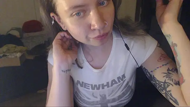 Snapshot of amanda_kiss_kiss chatting on 01.11.25 amanda kiss kiss online show from 01.11.25
