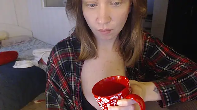 Snapshot of amanda_kiss_kiss chatting on 01.12.25 amanda kiss kiss online show from 01.12.25