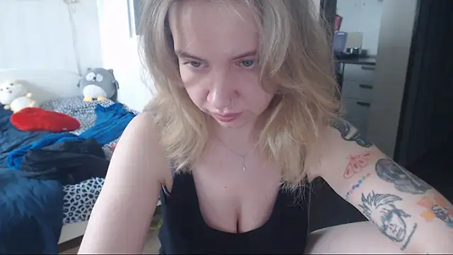 Snapshot of amanda_kiss_kiss chatting on 02.06.25 amanda kiss kiss online show from 02.06.25
