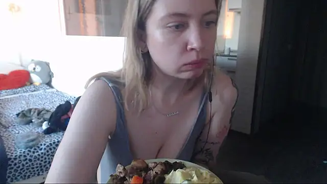 Snapshot of amanda_kiss_kiss chatting on 02.07.25 amanda kiss kiss online show from 02.07.25