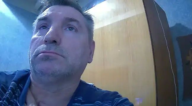 Snapshot of GYurmoka70 chatting on 01.09.25 GYurmoka70 online show from 01.09.25