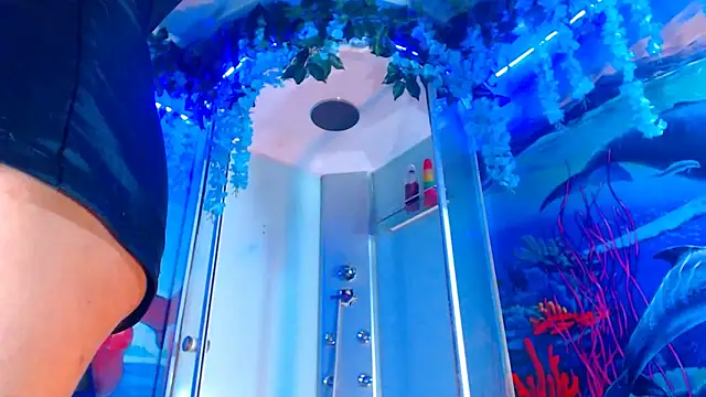 Snapshot of alessa_brown74 chatting on 03.11.25 alessa brown74 online show from 03.11.25