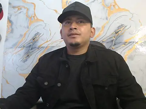 Snapshot of myke_andrade chatting on 05.25.26 myke andrade online show from 05.25.26