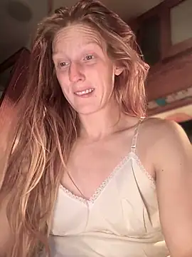 GoldenFlameGoddess online show from 03.11.25