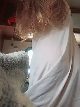 GoldenFlameGoddess online show from 03.13.25