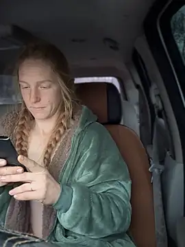 GoldenFlameGoddess online show from 02.08.26