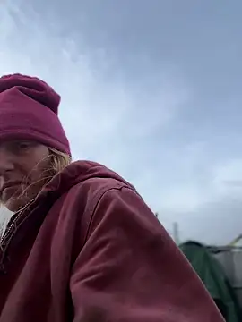 GoldenFlameGoddess online show from 02.25.26