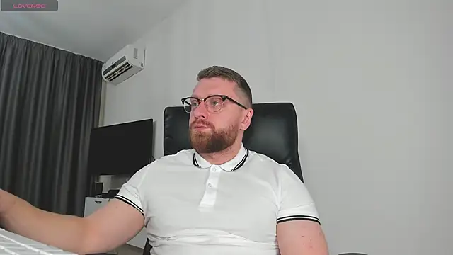 Findom guy online show from 01.18.26