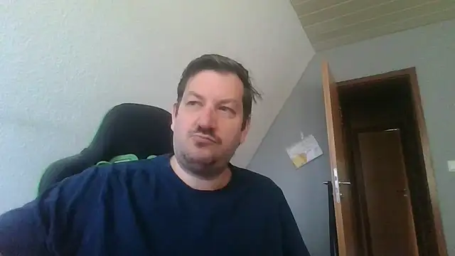 Snapshot of Golffahrer1982 chatting on 06.05.26 Golffahrer1982 online show from 06.05.26